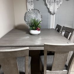 6 Piece Dining Room 