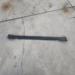 17-24 Tesla Model 3 Left Lower Side Skirt Molding Rocker Panel 1089830-00-D