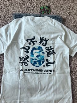 A Bathin Ape Bape Tee Shirt Size Small