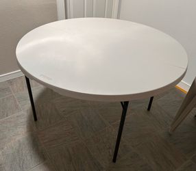 Round Table - foldable (6 tables)