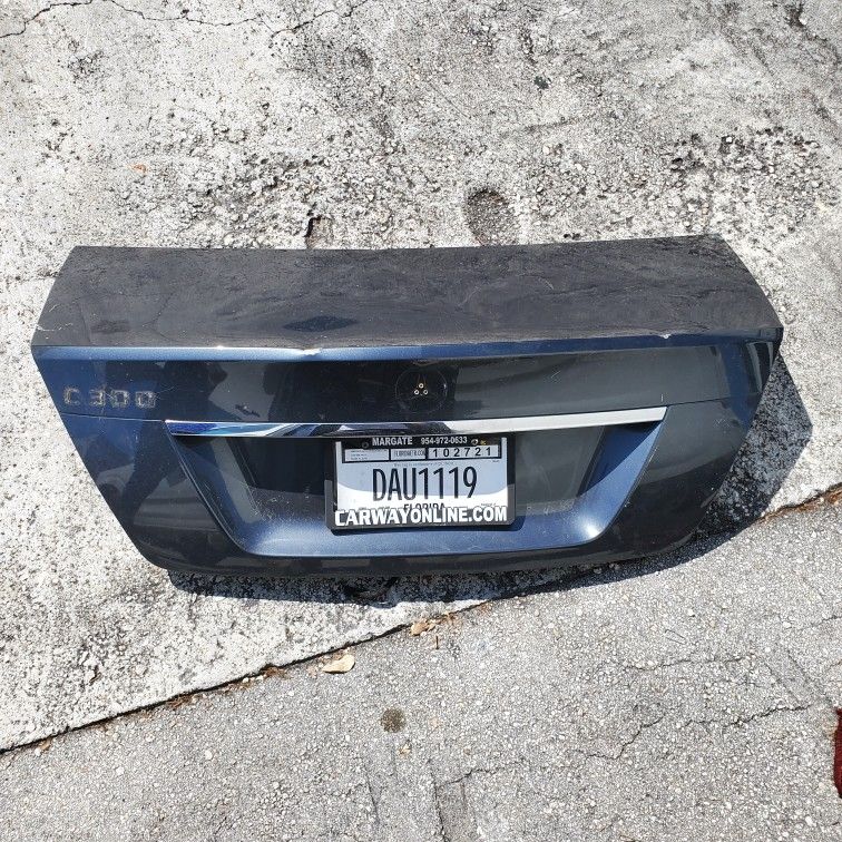 2008 Mercedes Benz C300 Trunk