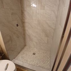 Bathrooms backsplash