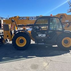 FOR SALE: 2017 JCB 510-56S Telehandler – $95,000 + Tax OBO