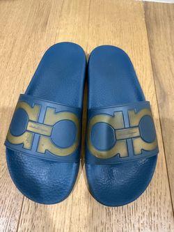 Salvatore Ferragamo Gancini Logo Rubber Slides – Navy Blue