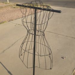 Yard Sale. 3/7-3-8 Till 11am.