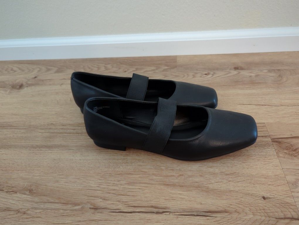 White Mountain Mary Jane Flats -size 10