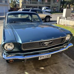 1966 Ford Mustang
