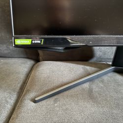 Samsung - Odyssey G7 27" LED Curved