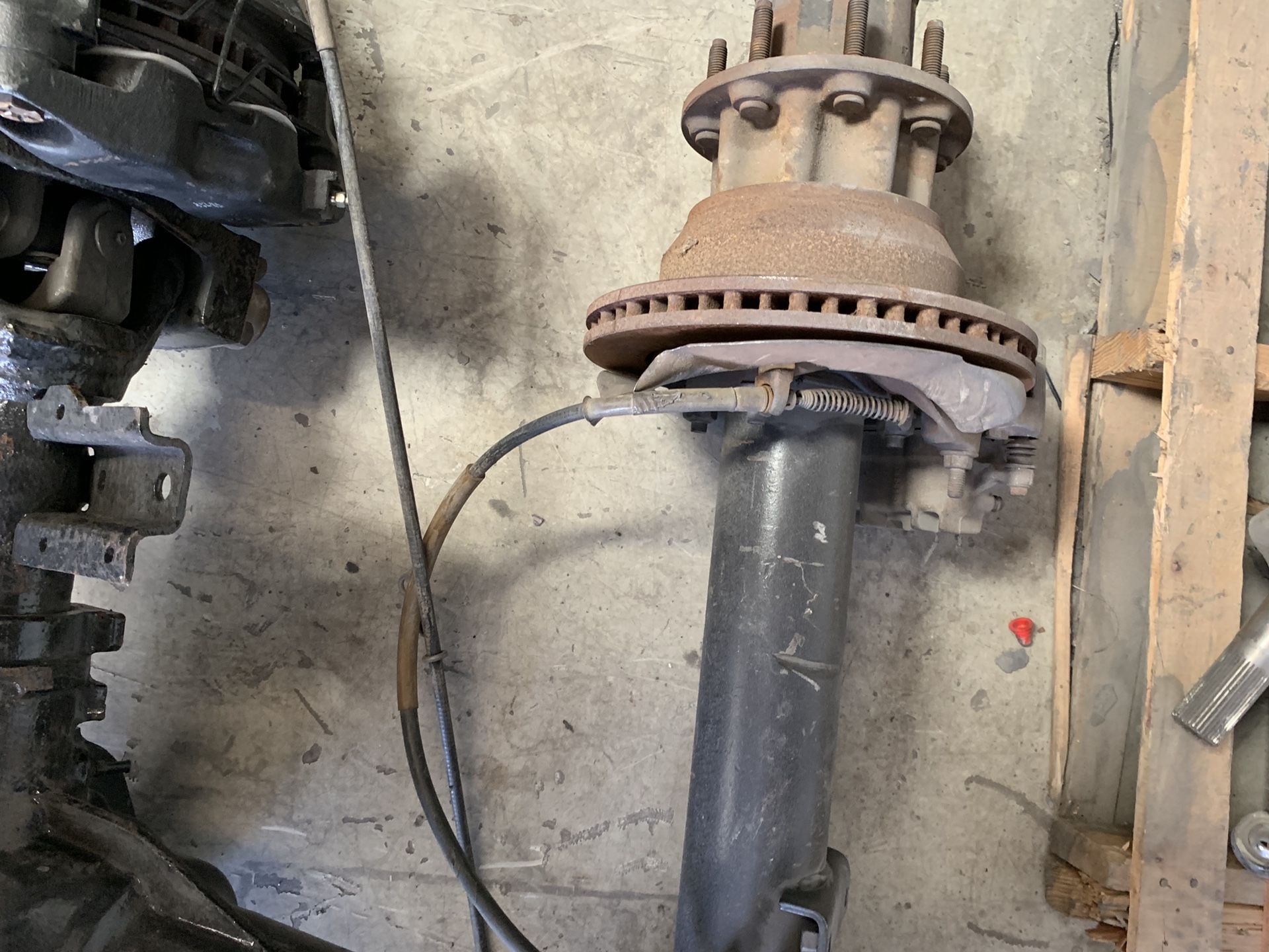 Dana 80 Dually Rear Axle with 410 gears, limited Slip, and Disc Brakes