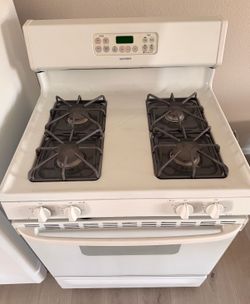 Gas stove