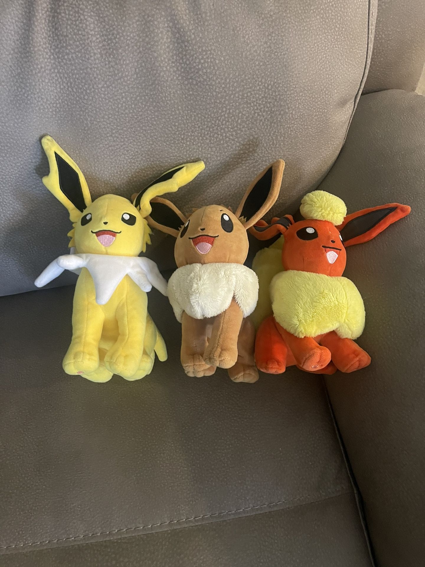 Pokémon Plushies Stuffies