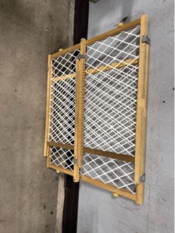 North States Wooden Baby Gate