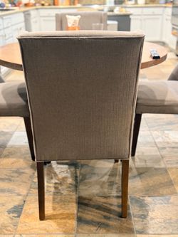 Upholstered Dining Chair with Wood Legs