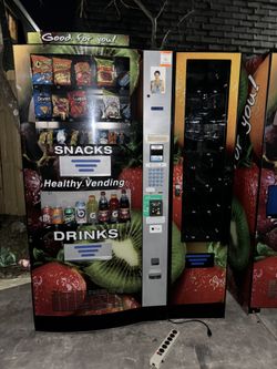 Vending Machine Combo Credit Card Ready For Delivery