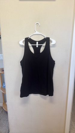 New Without Tags Women’s 2XL Black Racerback Tank Top Shirt