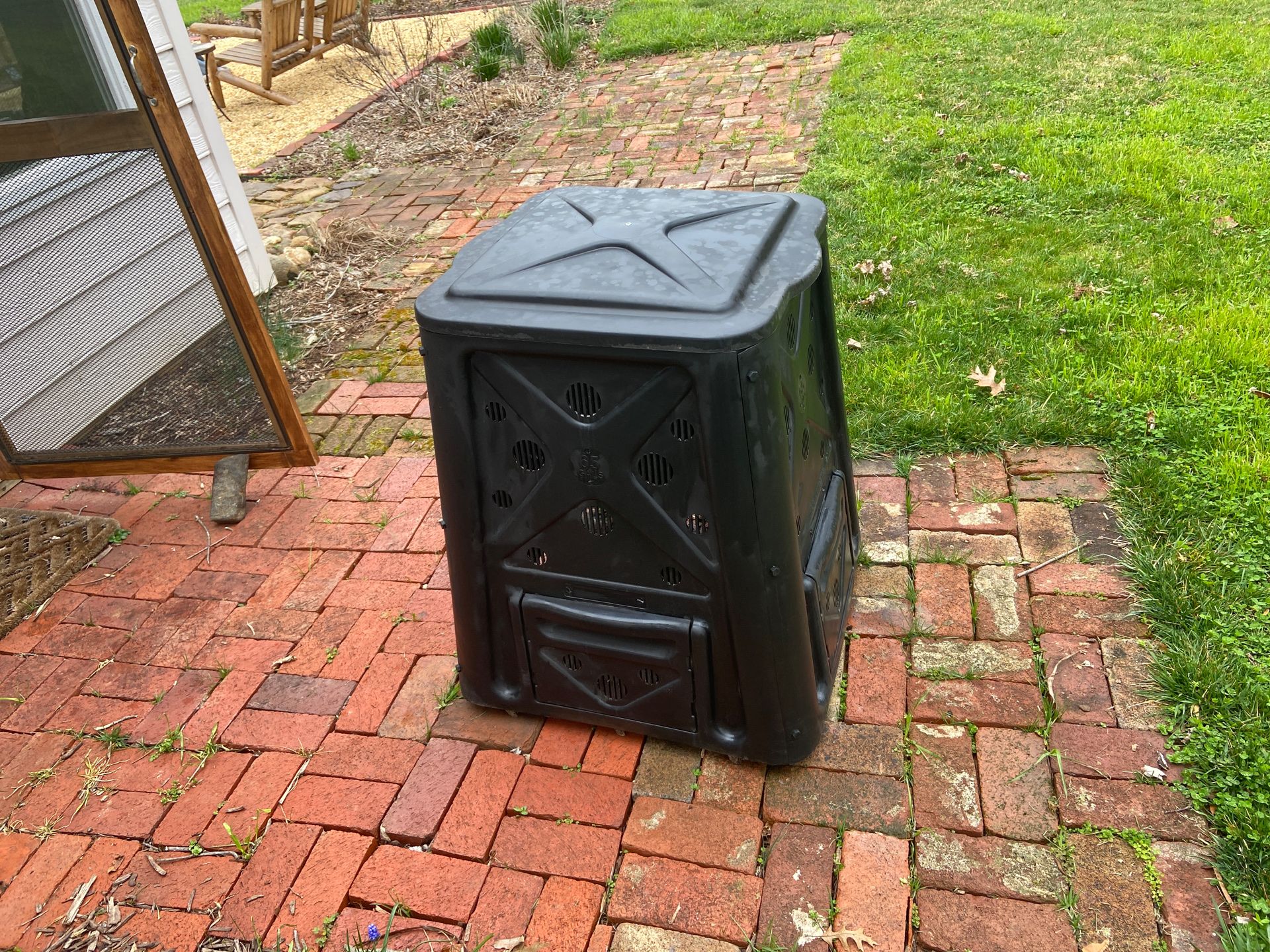 Compost Bin