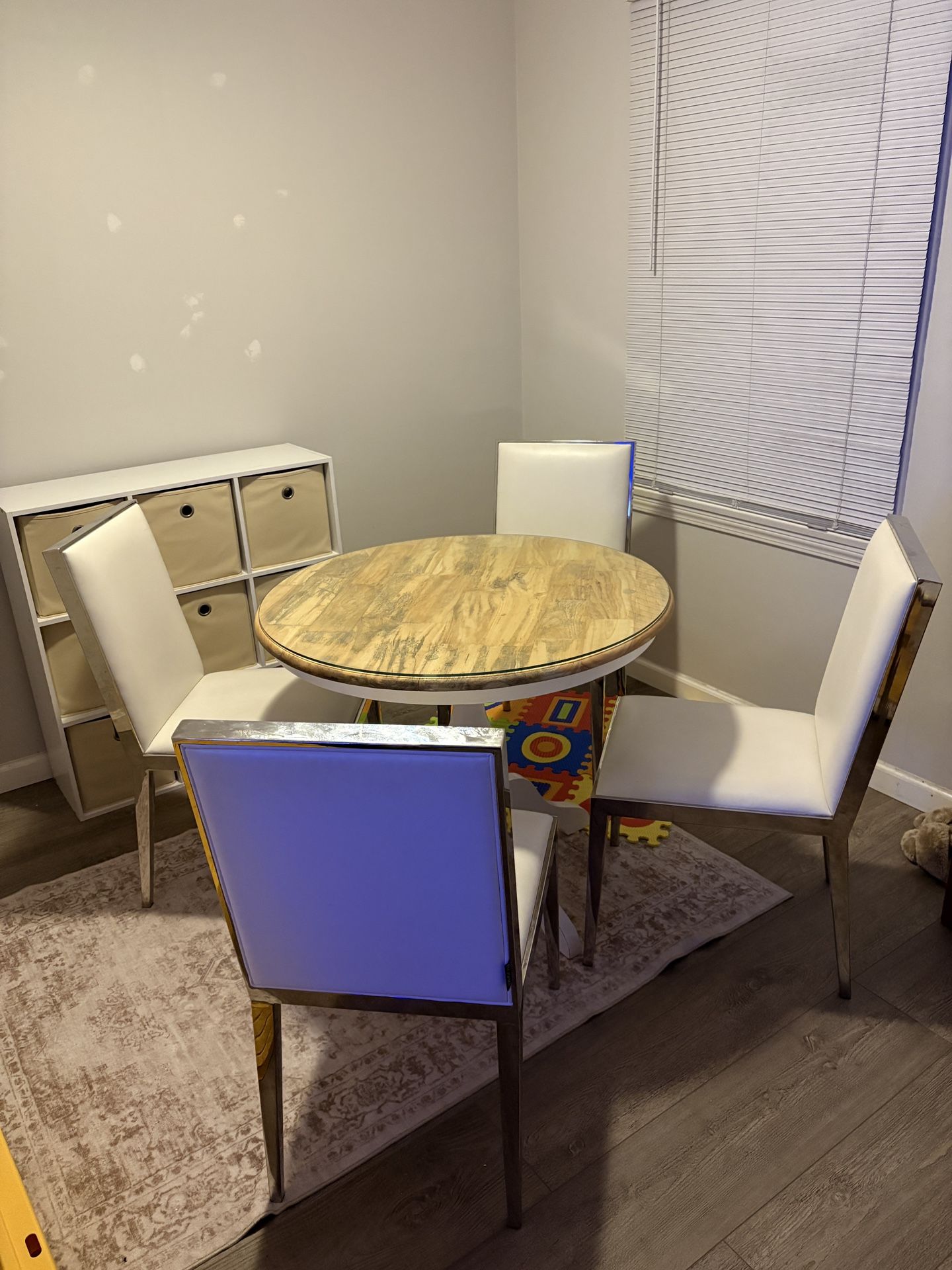 Dining Table With Chairs