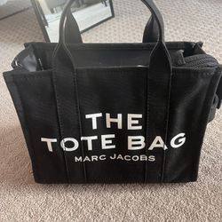 BRAND NEW, UNUSED Marc Jacobs Tote Bag, canvas black