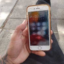 iPhone 7 Unlocked For Any Carrier But Passcode Locked 