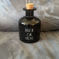 New Without Tags Rae Dunn Potion Bottle With Cork Lid Trick Or Treat Halloween Decoration