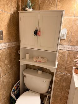 Bathroom cabinets