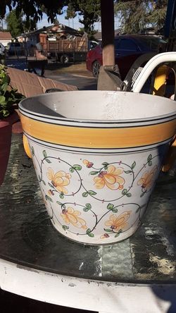 Maceta de ceramica