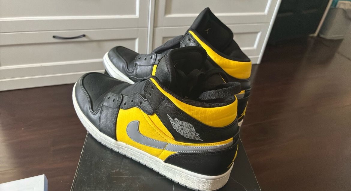 Size 12 Jordan 1’s