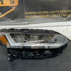 HONDA HRV 2020-2023 RH HEADLIGHT OEM
