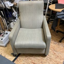 Hospital Recliner 