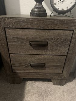2 Set Of Nightstand