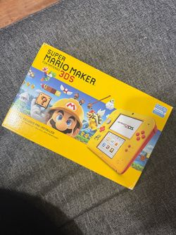 Nintendo 2DS Super Mario Maker Edition Bundle