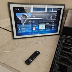 Amazon Echo Show 21 + Wall Mount + Remote – 21” Smart Display