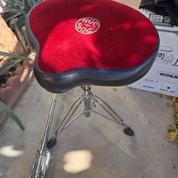 Roc n Soc red velvet drummers throne, rockband  chair musicians seat