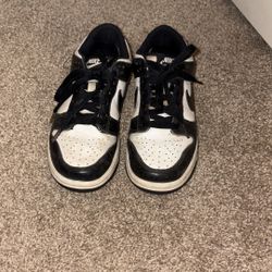 Nike Dunk Low (panda) Sneakers 