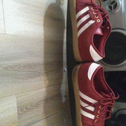 Adidas Seely Skateborad
