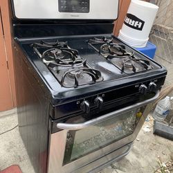Used Stove 100% Functioning
