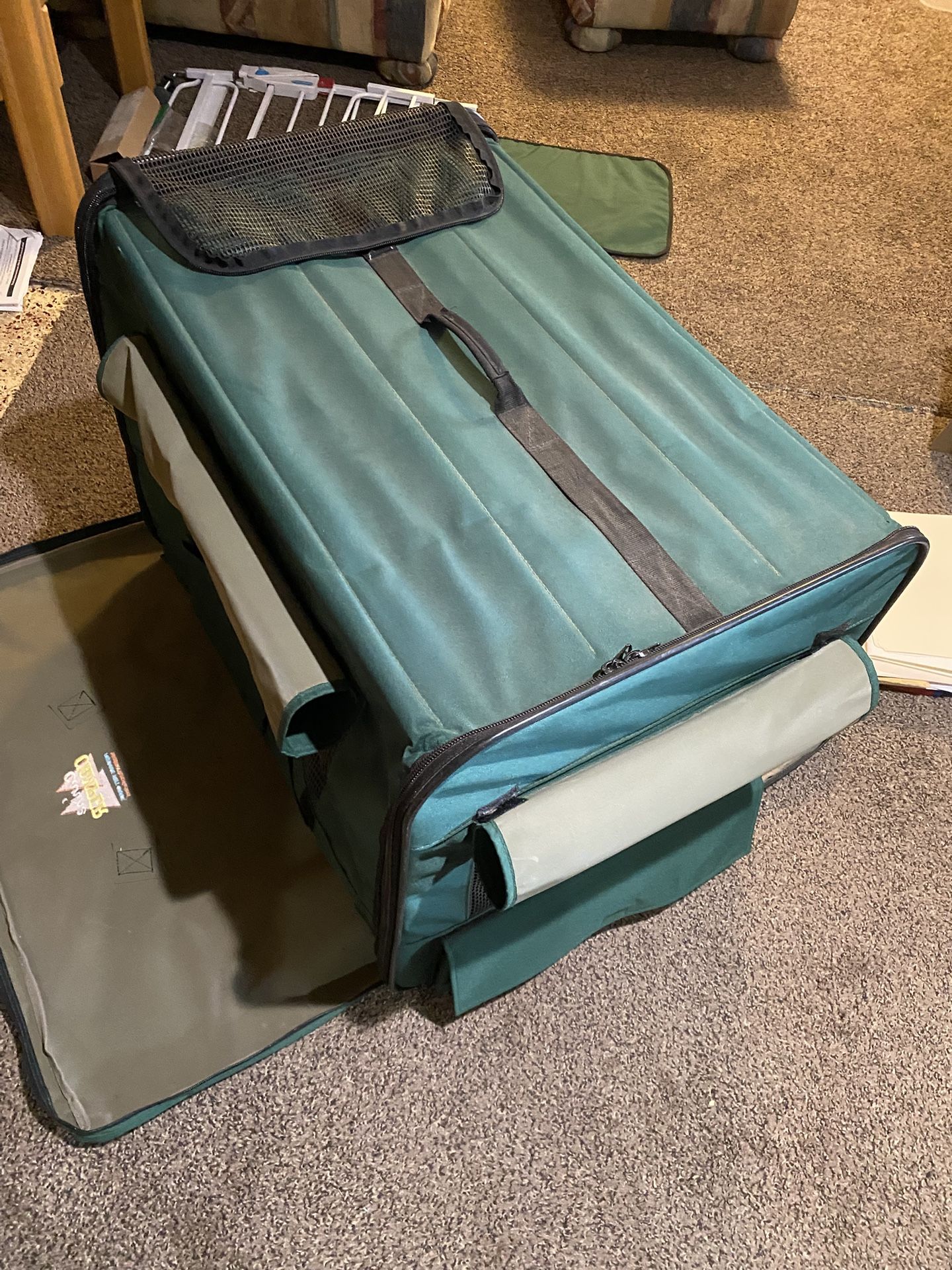 Dog Supplies/Equipment