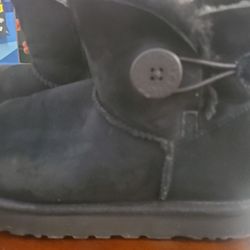 Womens Uggs 