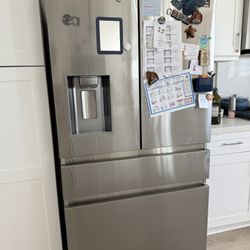 2019 Samsung refrigerator 