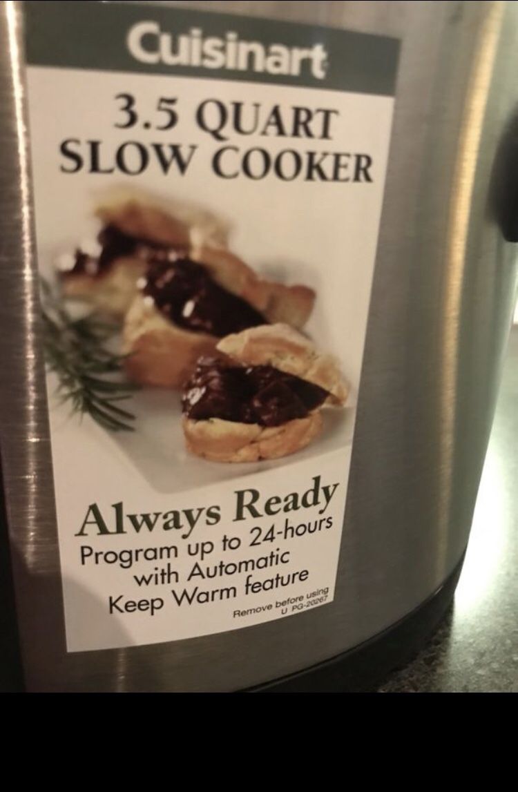 Slow cooker