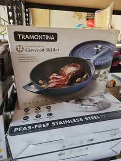 Tramontina 12-in Enameled Cast Iron Covered Skillet
