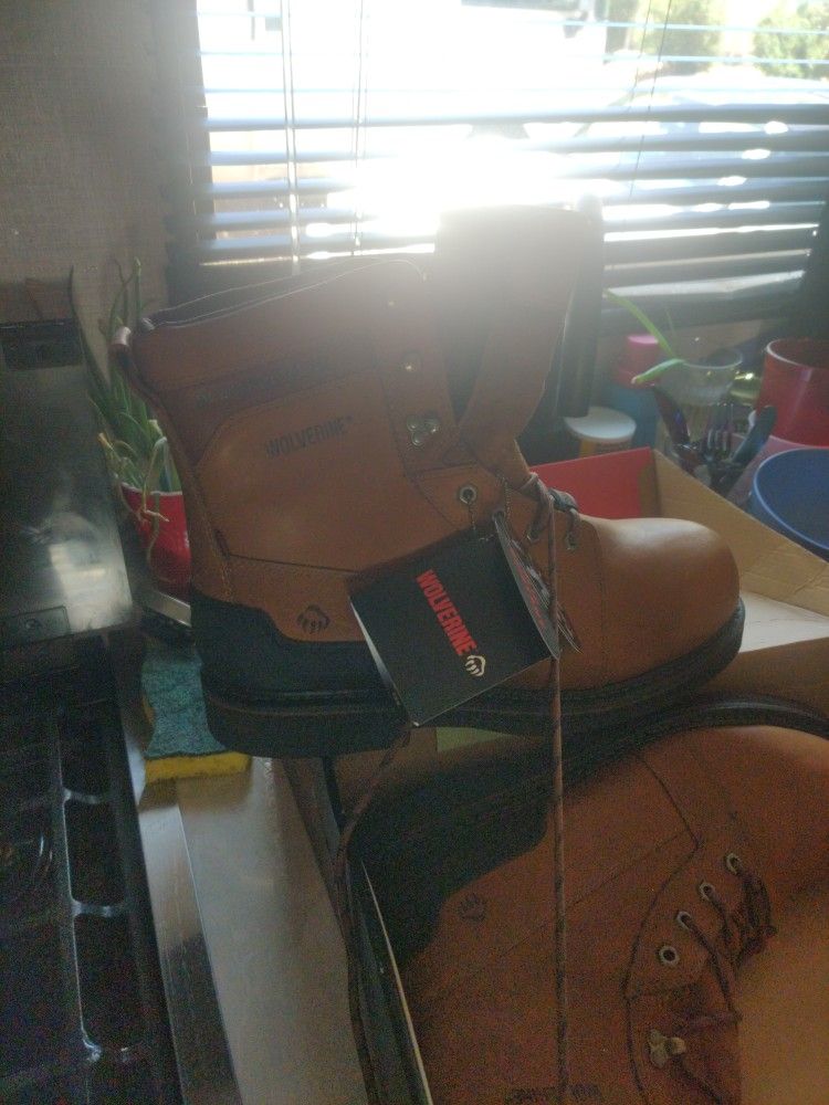 Wolverine Tan Brown Size 12