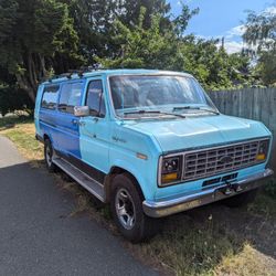 1983 Ford E350 Clubwagon