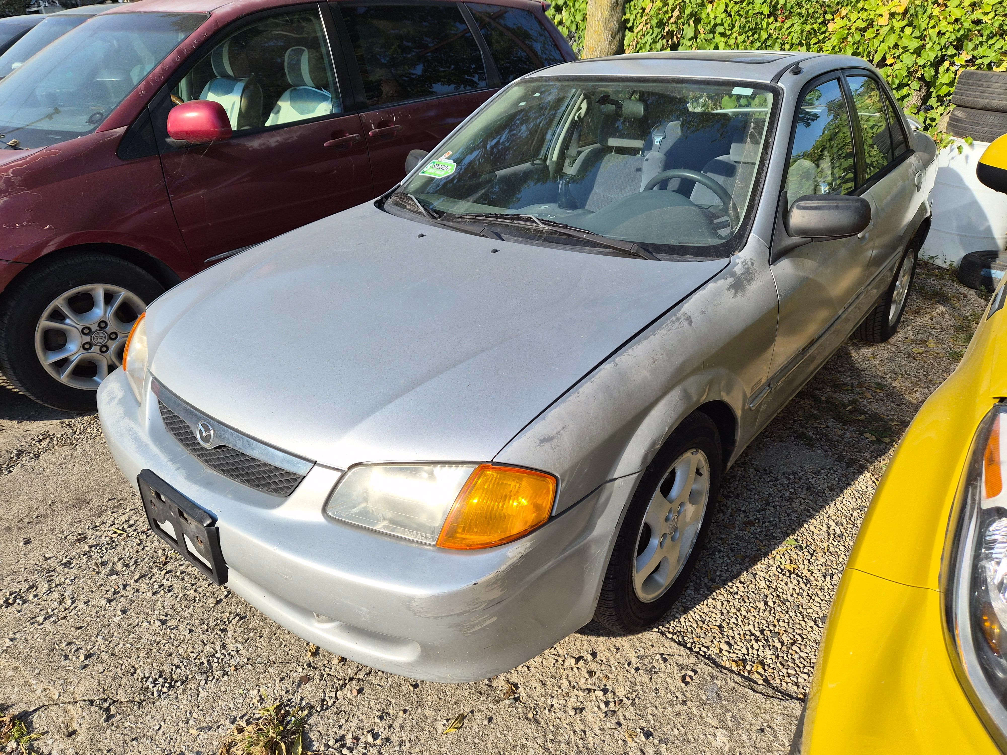 1999 Mazda Protege