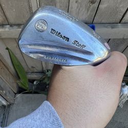 Wilson Pitching Wedge