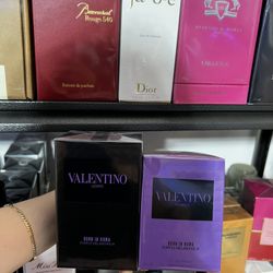 Brand new men and female perfumes and Cologne for sale bulk and singles available sample available to smell✅ full size 