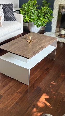 Firm Price Modern Coffee Table – Like New used for Home Staging Only.