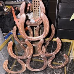 Horse Shoe Wine Rack 