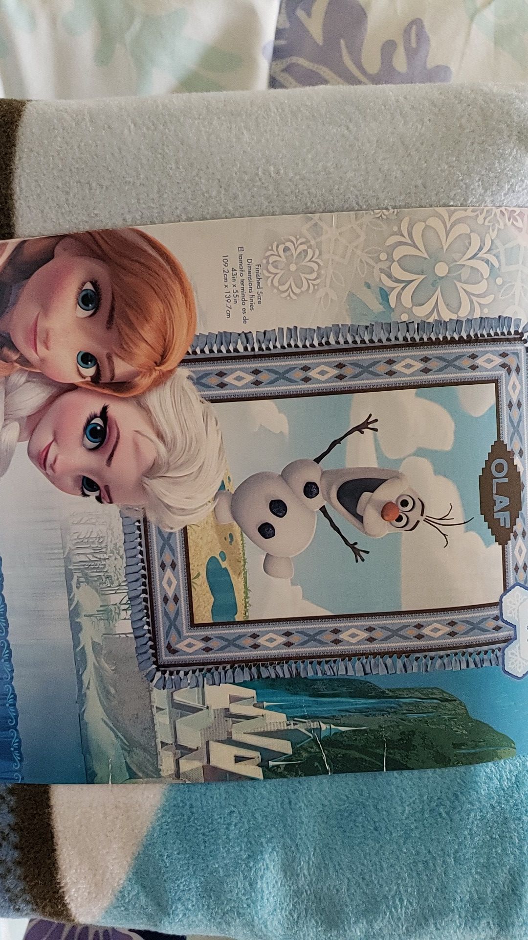 Disney frozen olaf fleece throw