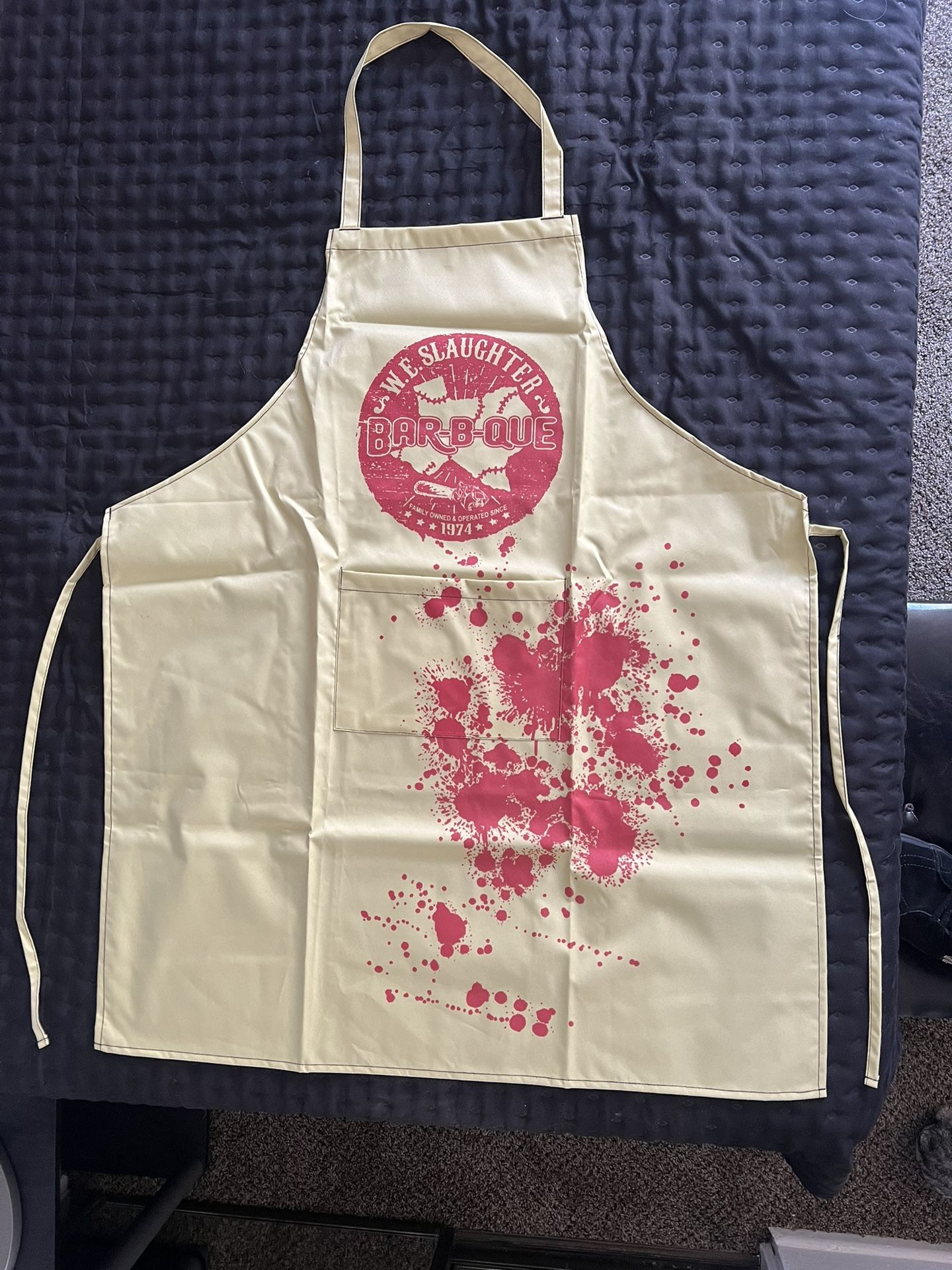 THE TEXAS CHAINSAW MASSACRE BBQ APRON
